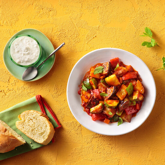 Famealiar - Μπριάμ